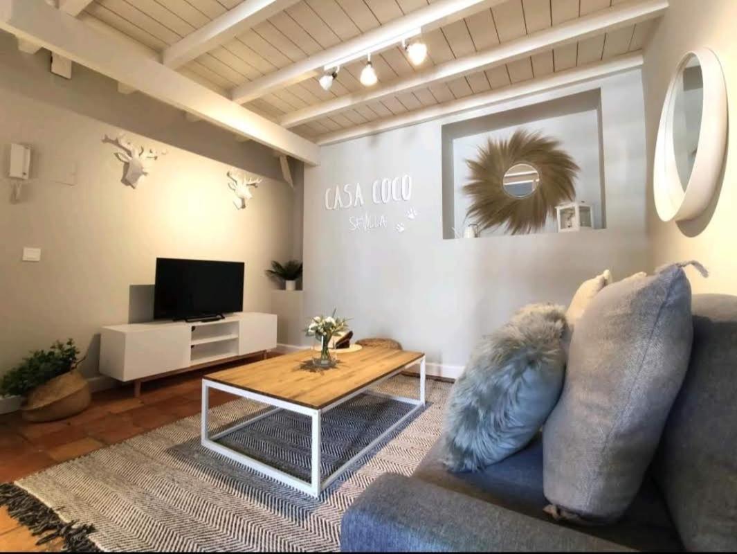 Coco Home Sevilla Urban Apartment Bagian luar foto